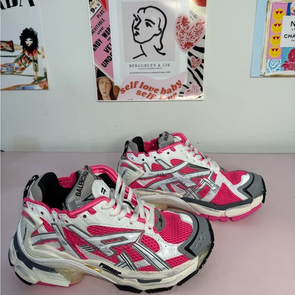 BALENCIAGA PINK/WHITE RUNNERS EU 37 - Picture 1 of 11